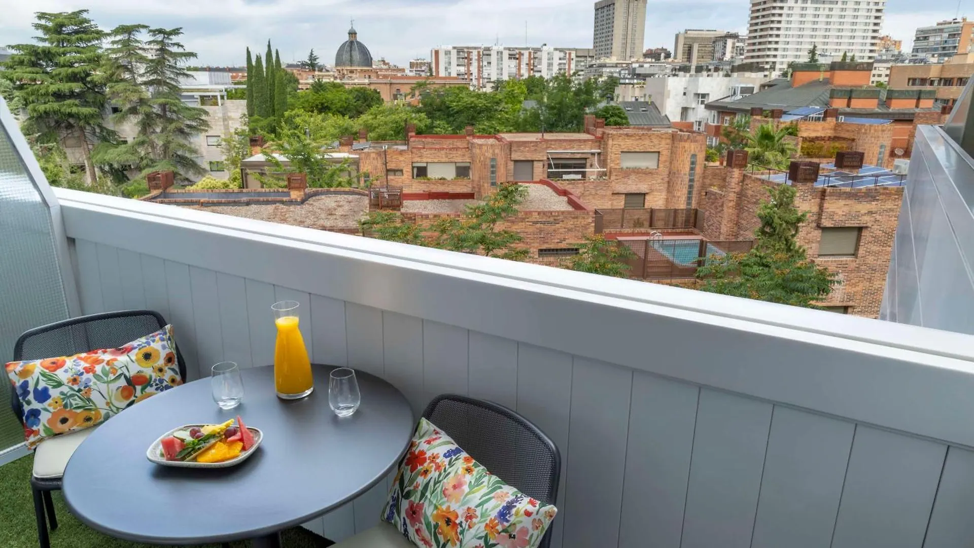 Hotel Nh Paseo De La Habana Madrid